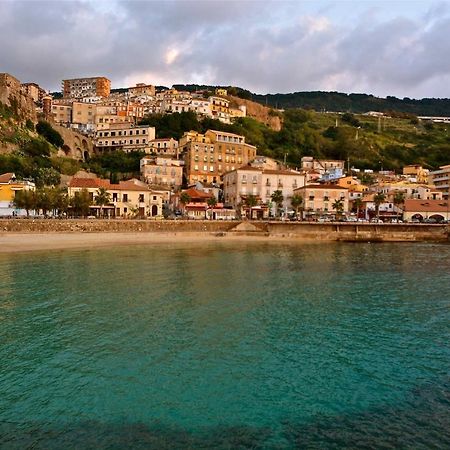 Mediterraneo Tartufoexperience ปิซโซ ภายนอก รูปภาพ